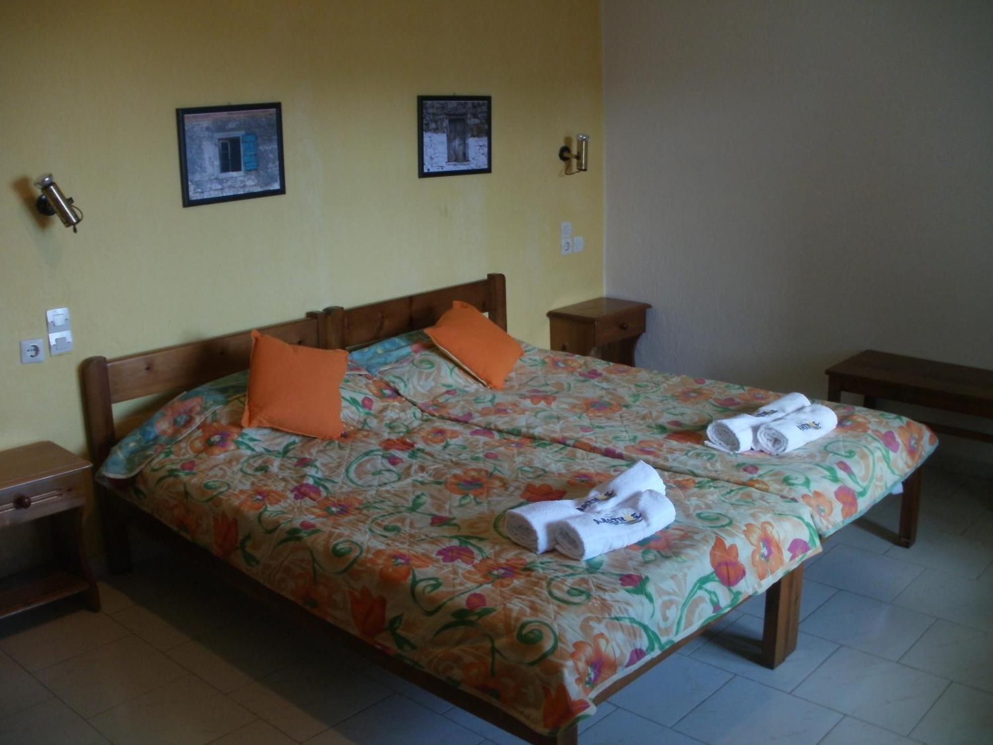 Albatros Hotel Skopelos Buitenkant foto