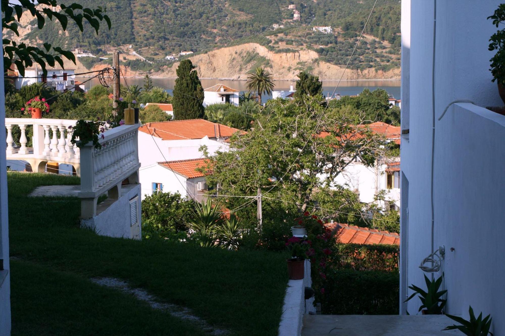Albatros Hotel Skopelos Buitenkant foto
